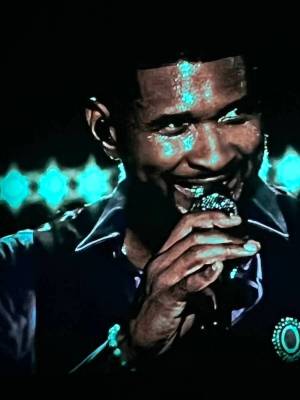 Usher se presenta en la noche de apertura de su residencia "My Way" en Dolby Live at Park MGM e ...