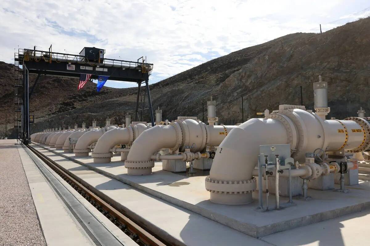 La nueva estación de bombeo de la Autoridad del Agua del Sur de Nevada en el lago Mead, cerca ...