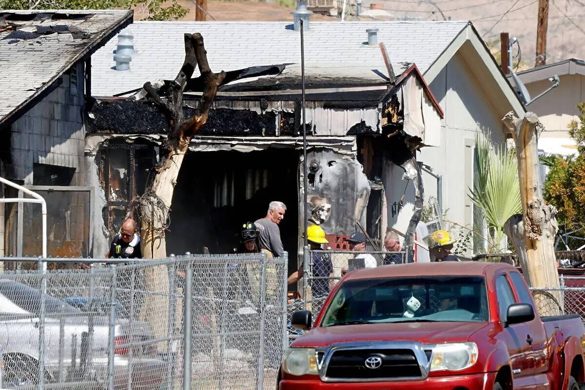 Las autoridades investigan un incendio mortal en Yellowstone Avenue, el lunes 5 de septiembre d ...