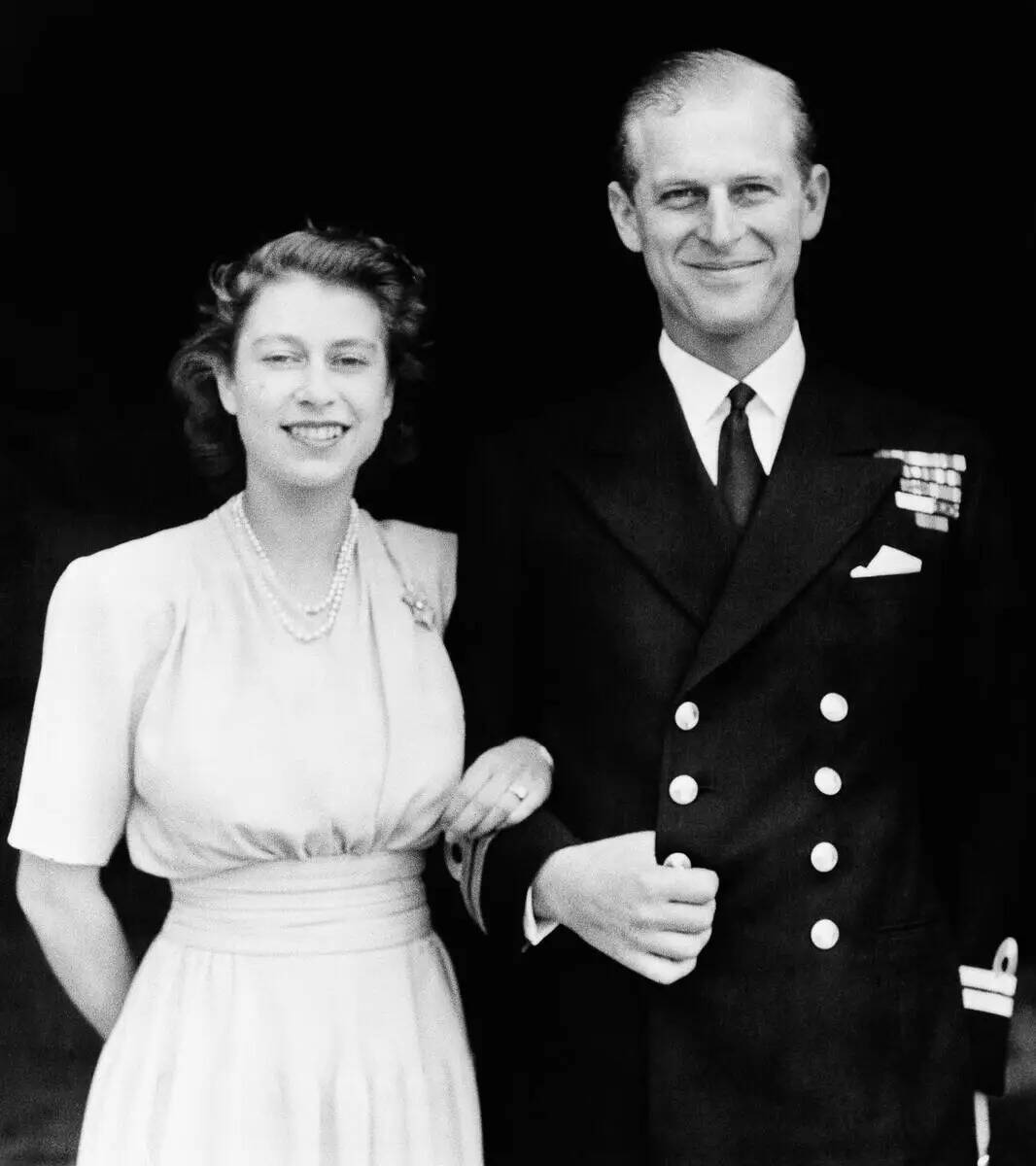 Esta foto oficial de la princesa Isabel de Inglaterra, presunta heredera al trono británico, y ...