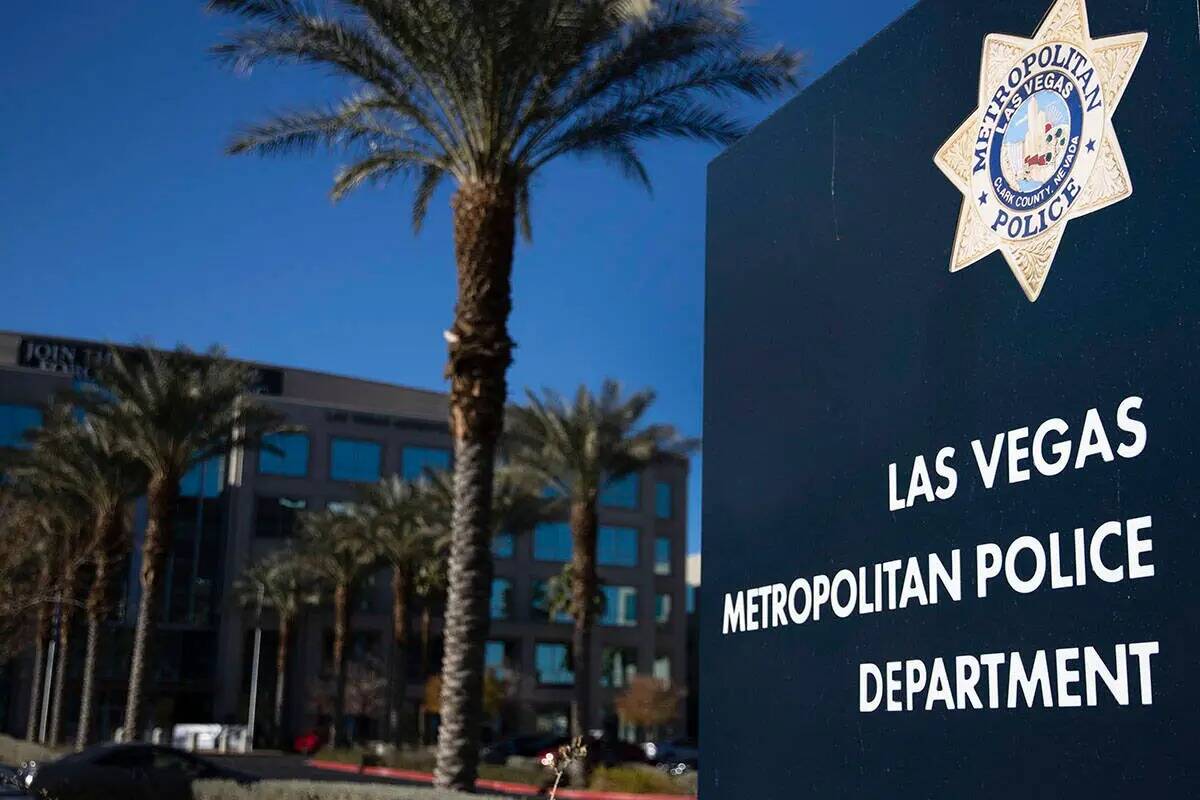 Departamento de Policía Metropolitana (Bizuayehu Tesfaye/Las Vegas Review-Journal) @bizutesfaye