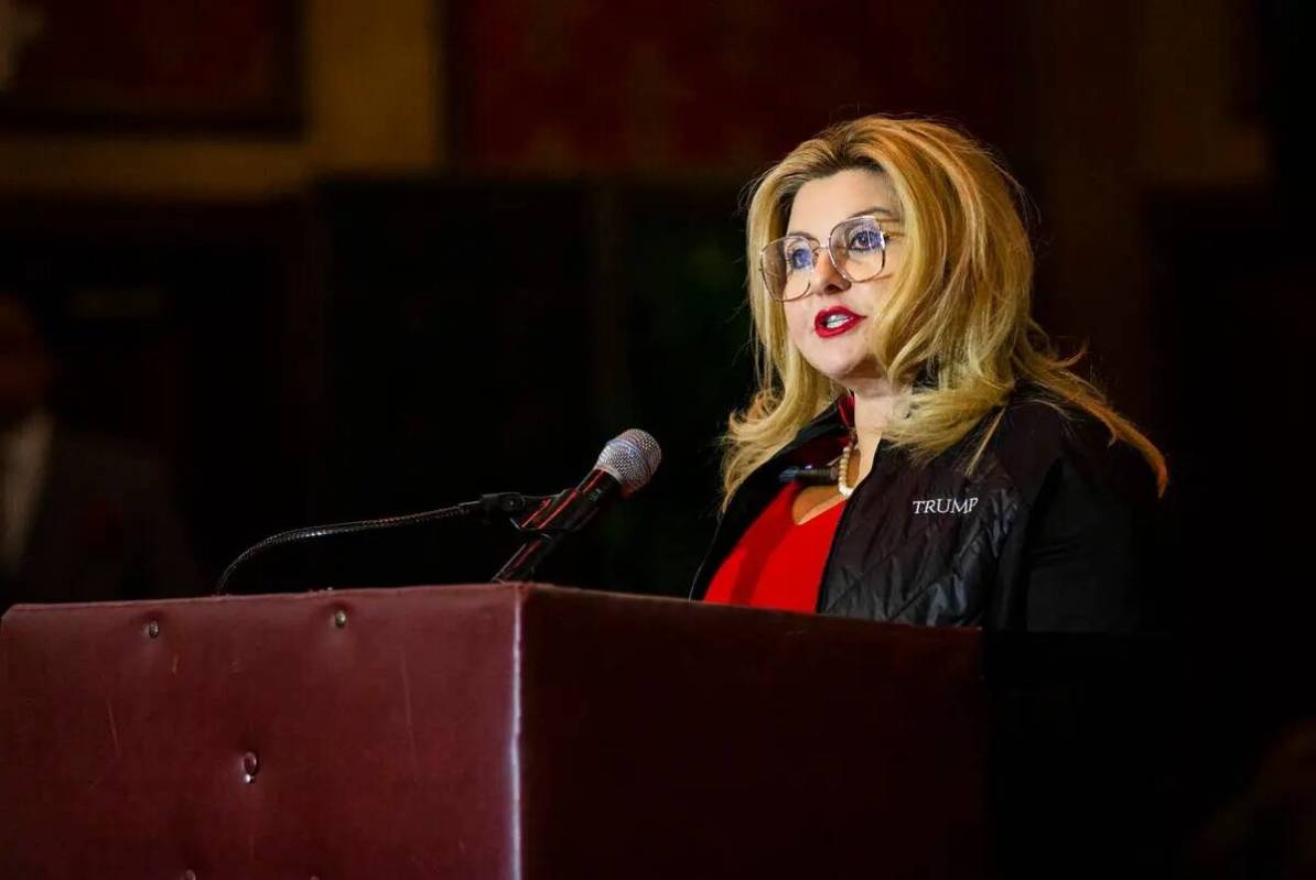 La concejal de Las Vegas Michele Fiore anuncia su campaña para la gobernación en Italian Amer ...