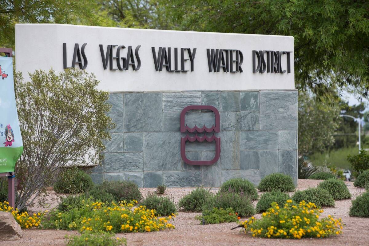 La sede del Distrito de Agua del valle de Las Vegas en la intersección de los bulevares South ...