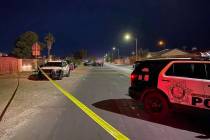 La policía de Las Vegas estaba investigando un homicidio en la cuadra 1200 de North Christy La ...