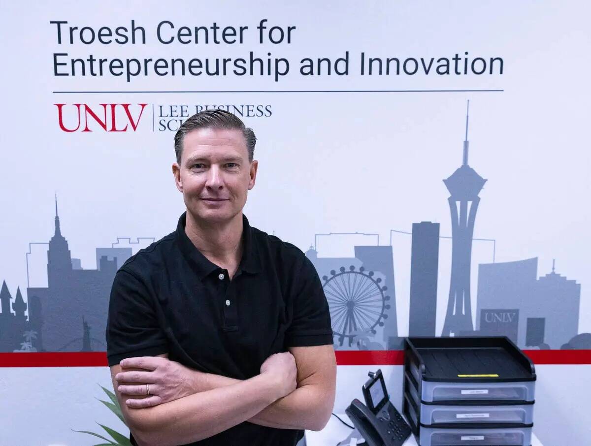 Leith Martin, director ejecutivo del Centro Troesh para el Emprendimiento y la Innovación de l ...