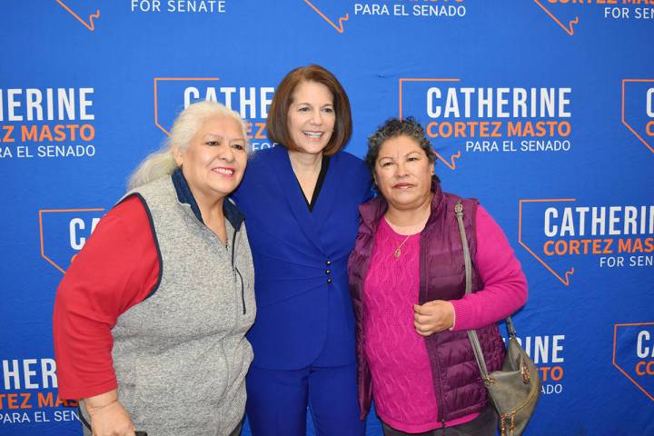 “Quiero agradecer a todo mi equipo de campaña: todos ustedes dedicaron largos días y noches ...