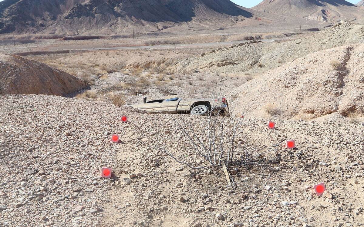 Una foto de la investigación muestra la trayectoria de la camioneta robada que conducían los ...
