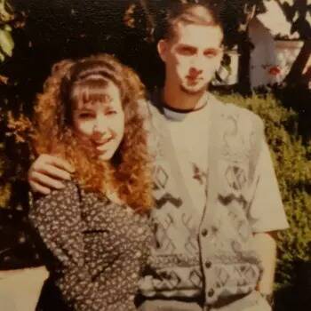 Greg Davis Sr. y su ex esposa Yvonne Efverlund en 1991. (Cortesía de Yvonne Efverlund)