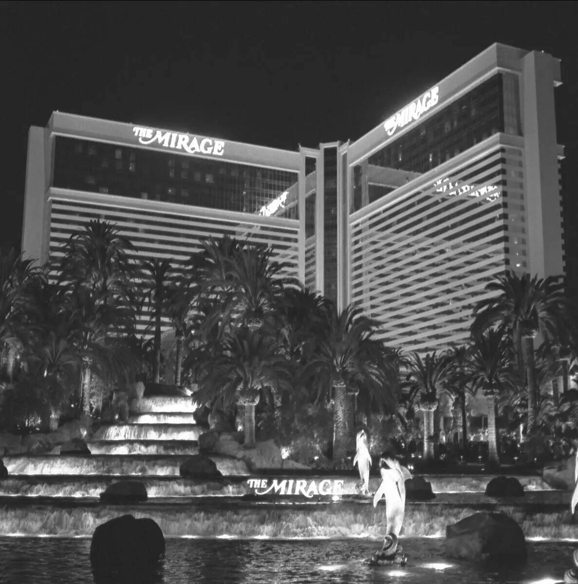 The Mirage, fotografiado el día de la inauguración, el 22 de noviembre de 1989. Con un precio ...
