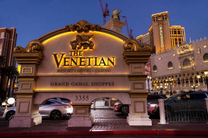 The Venetian y Palazzo el miércoles 2 de febrero de 2022, en Las Vegas. (Benjamin Hager/Las Ve ...