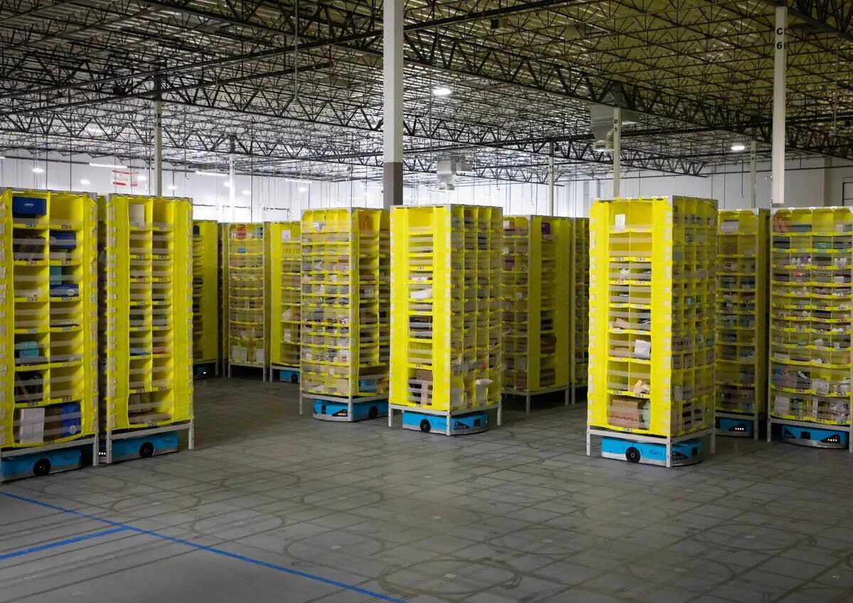 Amazon Drives dentro de las instalaciones SNV1 de Amazon el jueves 1° de diciembre de 2022. Am ...