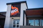 Shaquille O’Neal abre su segundo restaurante Big Chicken en Las Vegas