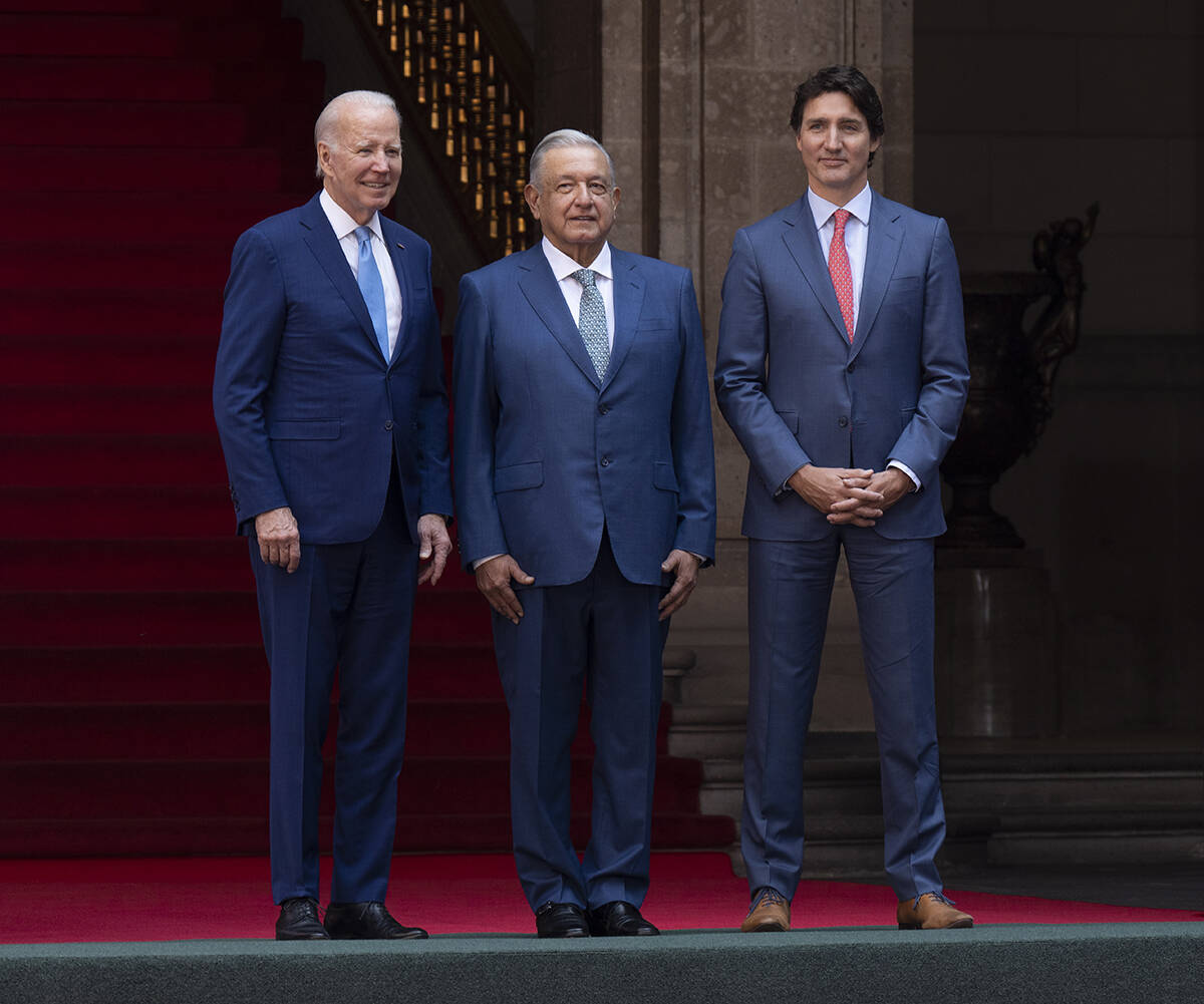 El presidente Joe Biden, el presidente mexicano, Andrés Manuel López Obrador, y el primer min ...