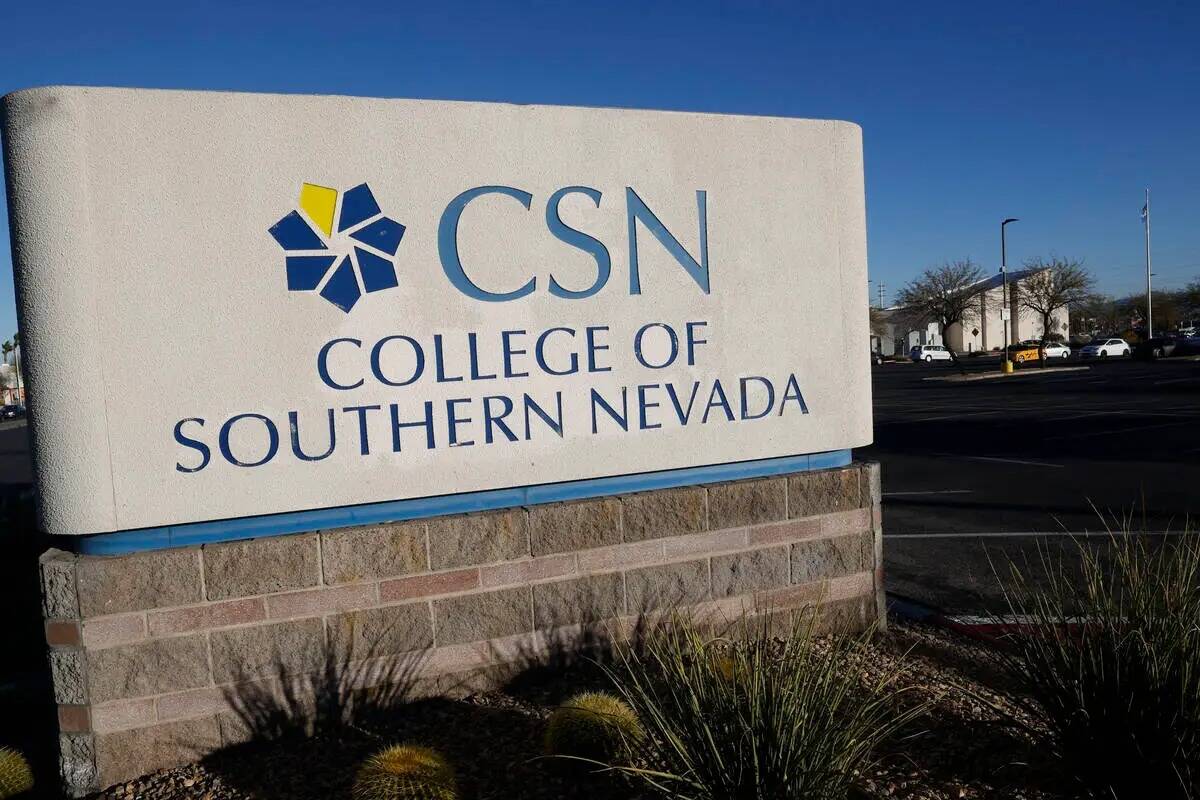 El campus Charleston del College of Southern Nevada se ve el lunes 23 de enero de 2023, en Las ...