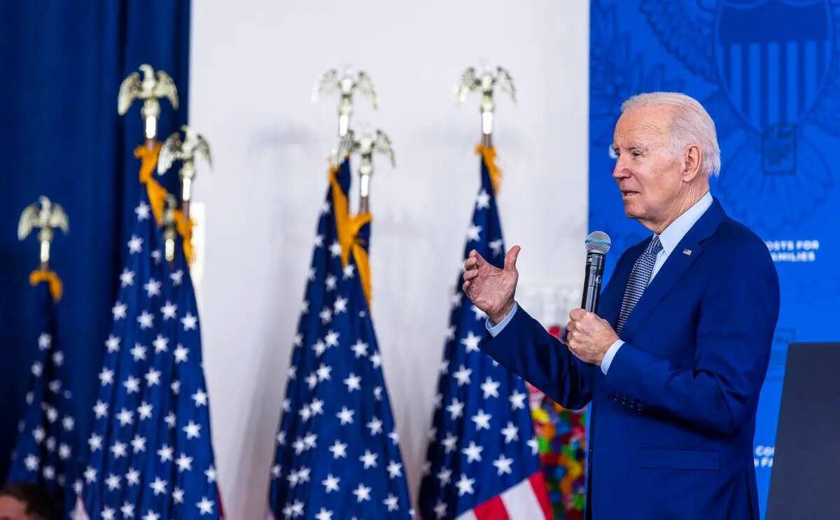 El presidente Joe Biden habla sobre la reducción de los costos de los medicamentos con receta ...