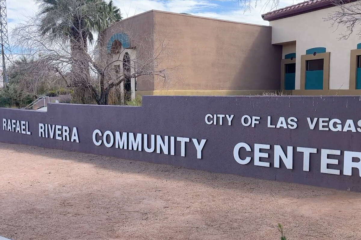Centro Comunitario Rafael Rivera en Las Vegas (Morián Gutiérrez/Las Vegas Review-Journal en E ...