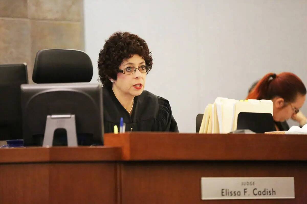 La entonces jueza de distrito Elissa Cadish impone dos cadenas perpetuas consecutivas con posib ...