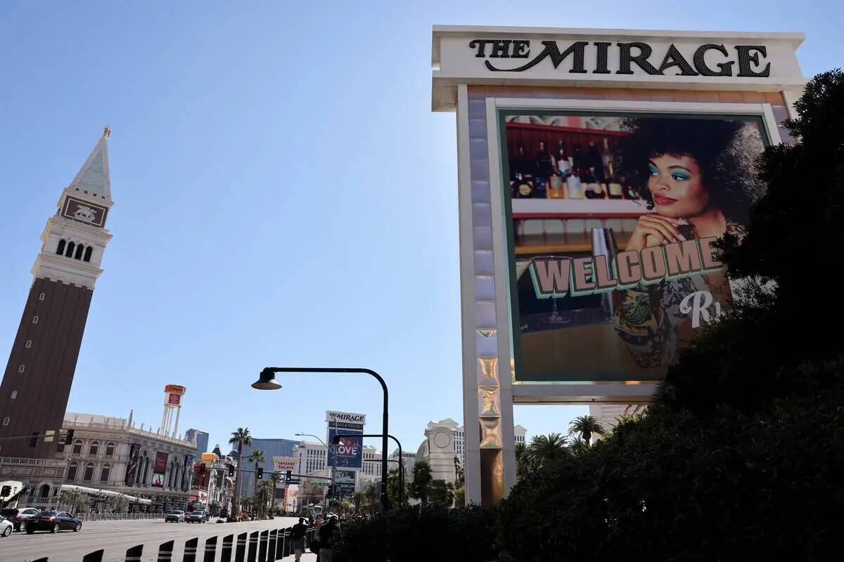 Mirage en el Strip de Las Vegas el martes 7 de marzo de 2023. (K.M. Cannon/Las Vegas Review-Jou ...