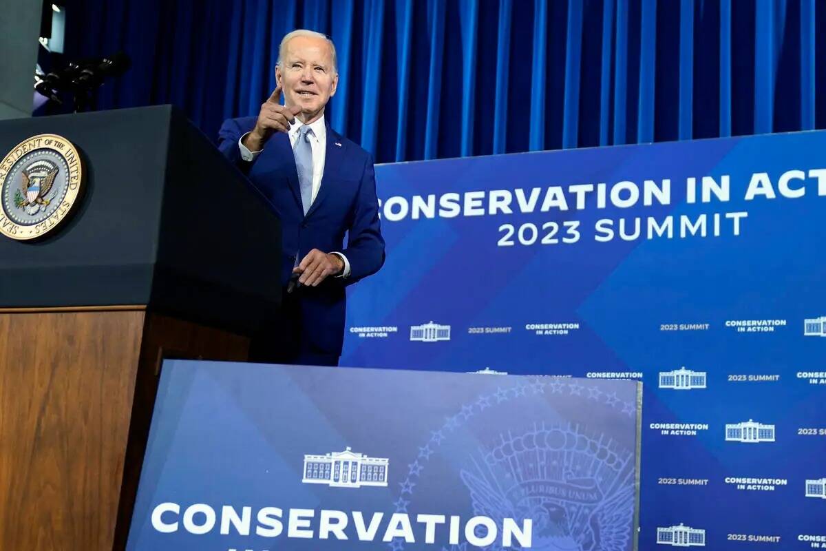 El Presidente Joe Biden habla en la Cumbre de Conservación en Acción en la Casa Blanca en el ...