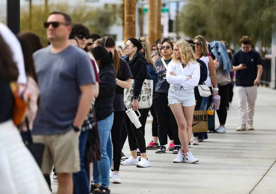 La decepción de los fans de Taylor Swift al comprar camisetas en su gira  promocional, Estados Unidos, nnda nnrt, VIRALES