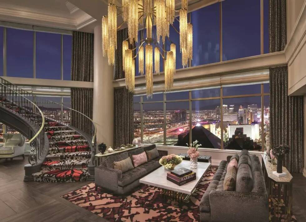 El salón de la Presidential Suite del Mandalay Bay. (MGM Resorts International)