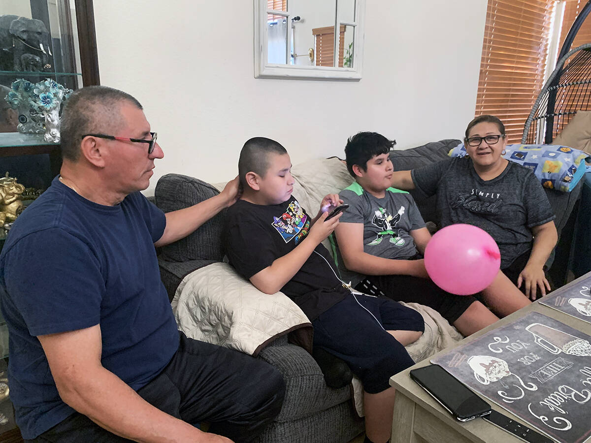 La familia Álvarez García conversó con este semanario en su domicilio. Jueves 20 de abril de ...