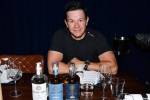 El festival del tequila de Mark Wahlberg abre un elegante restaurante en el Strip