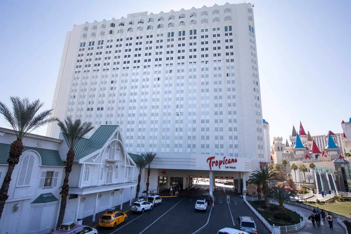 Tropicana se ve en febrero de 2020 en Las Vegas. (Ellen Schmidt/Las Vegas Review-Journal)