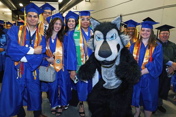 Photo by RonMás del 90 por ciento de los graduados de CSN permanecen en Nevada después de la ...