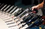 La Legislatura aprueba límites a la posesión de armas de fuego en Nevada y pasa al gobernador