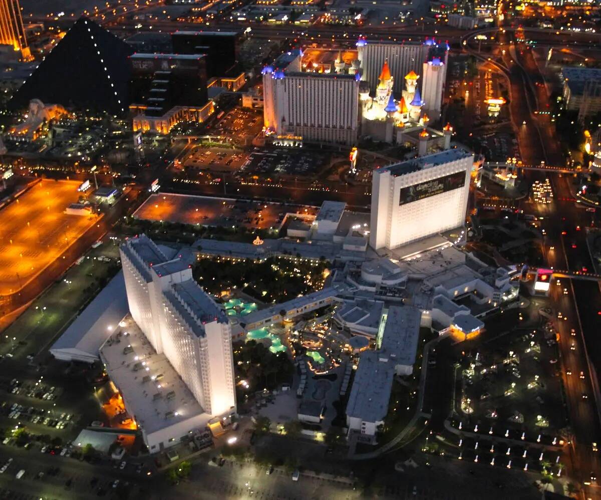 El hotel-casino Tropicana visto el viernes 15 de junio de 2012. (Jeff Scheid/Las Vegas Review-J ...