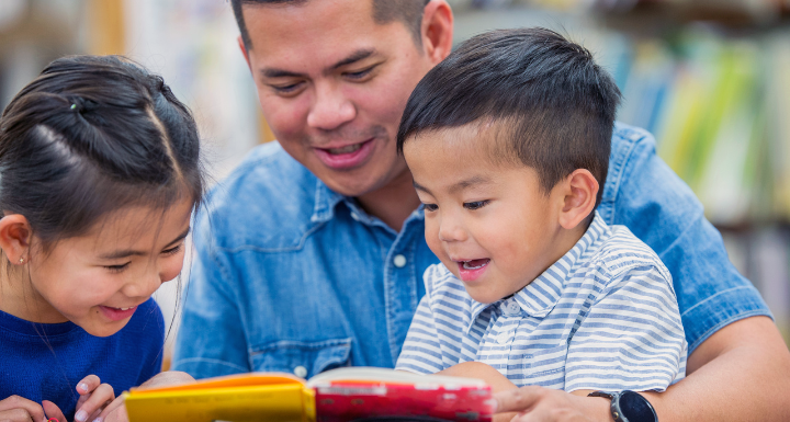 El evento #ReadWithMeCCSD Around the World es gratuito y abierto a toda la familia. [Foto corte ...