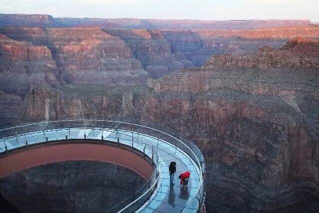 El Skywalk en Grand Canyon West (Las Vegas Review-Journal)