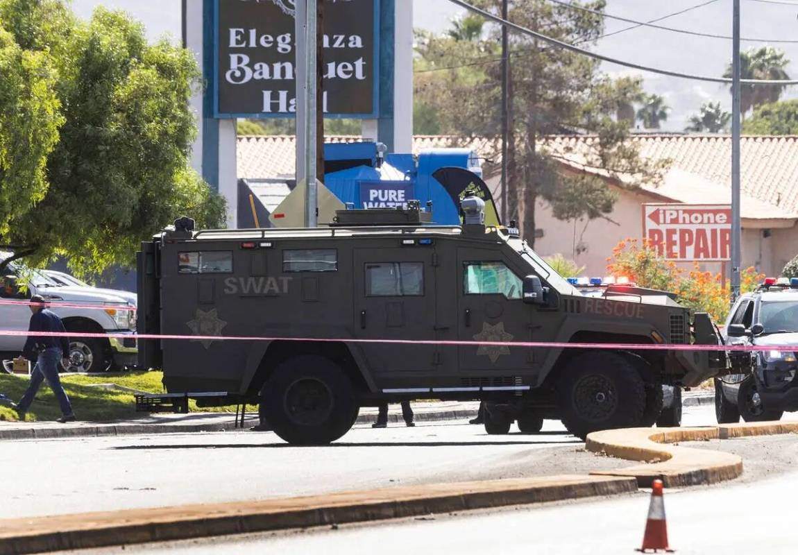 La Policía Metropolitana de Las Vegas está investigando un tiroteo con participación de agen ...