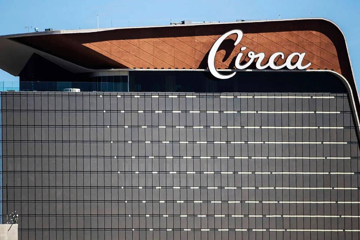 Circa Resort & Casino se muestra el martes 22 de marzo de 2022, en Las Vegas. (Bizuayehu Tesfay ...