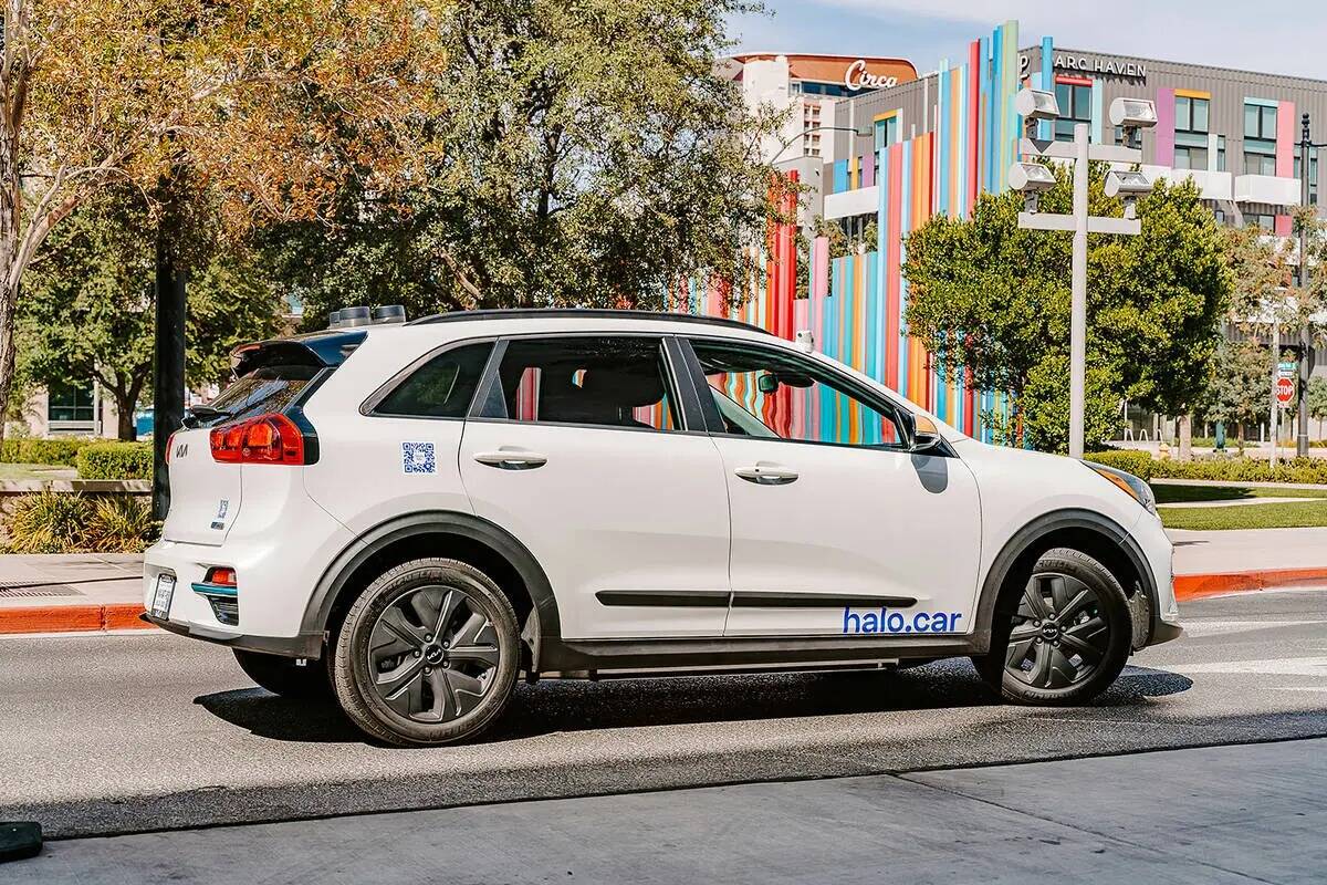 Halo.Car es un servicio de vehículos eléctricos compartidos con sede en Las Vegas en el que l ...