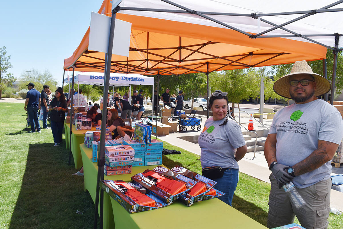 El evento “Unplug and Play” de este año presentó actividades de juegos acuáticos, fútbo ...