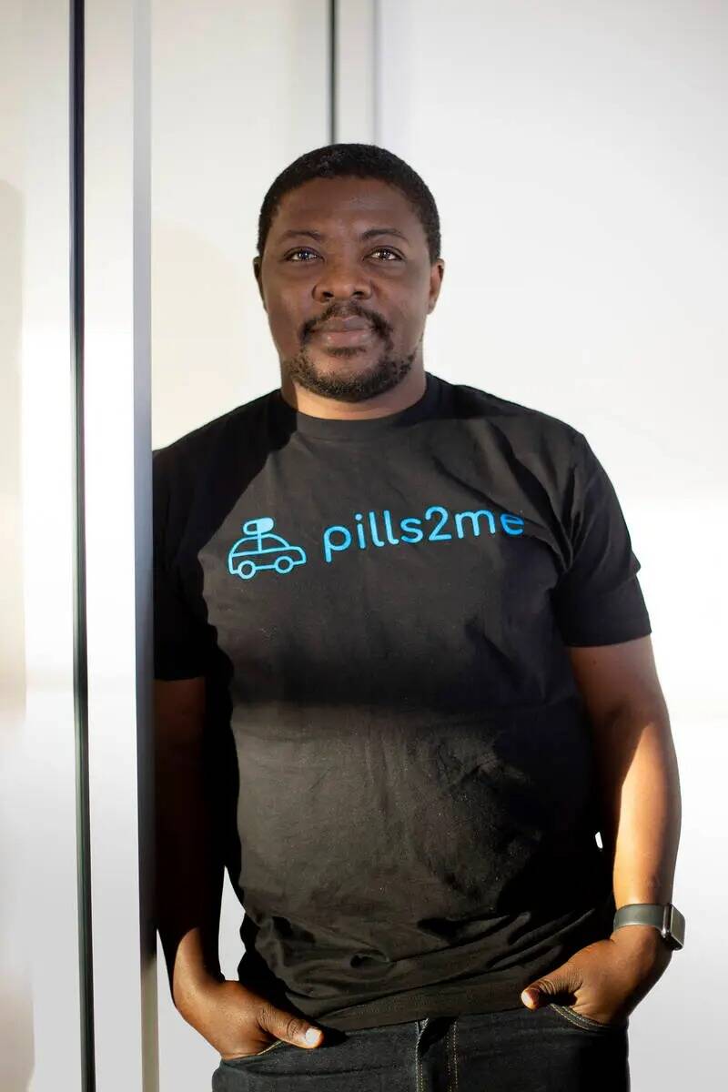 Leslie Asanga, director ejecutivo de Pills2Me, posa para una fotografía en su oficina en febre ...