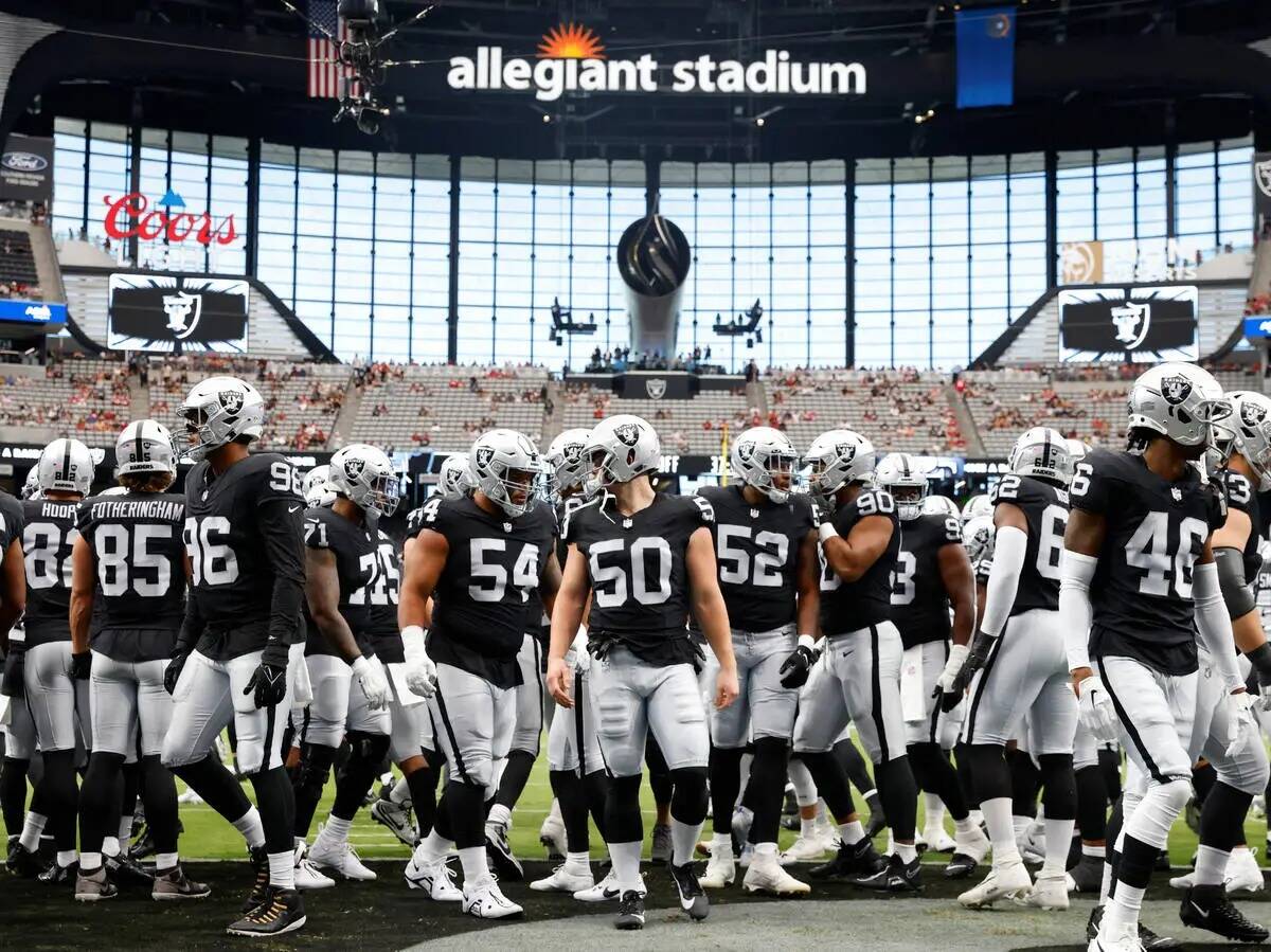 49ers Se Enfrentan a Raiders Para Su Último Partido de Pre Temporada