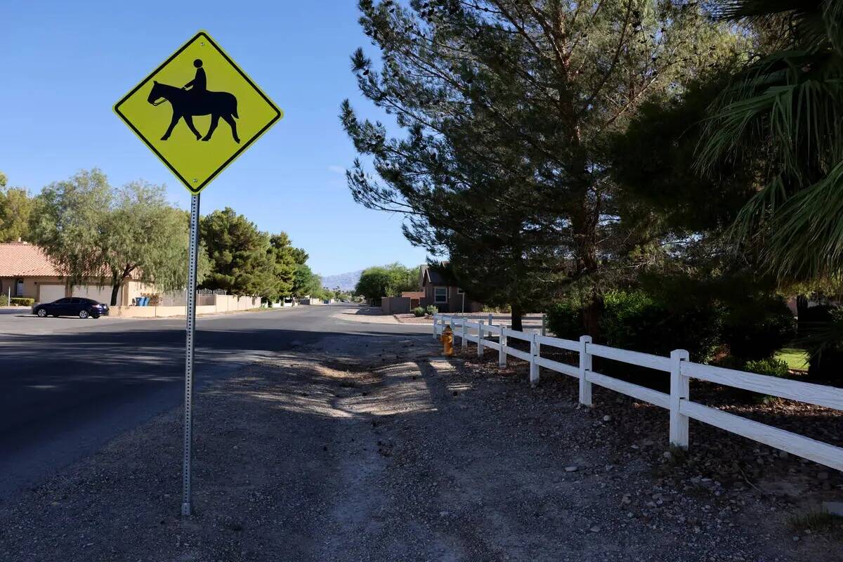 La intersección de West La Madre Way y Conough Lane en Las Vegas se muestra el jueves 17 de ag ...