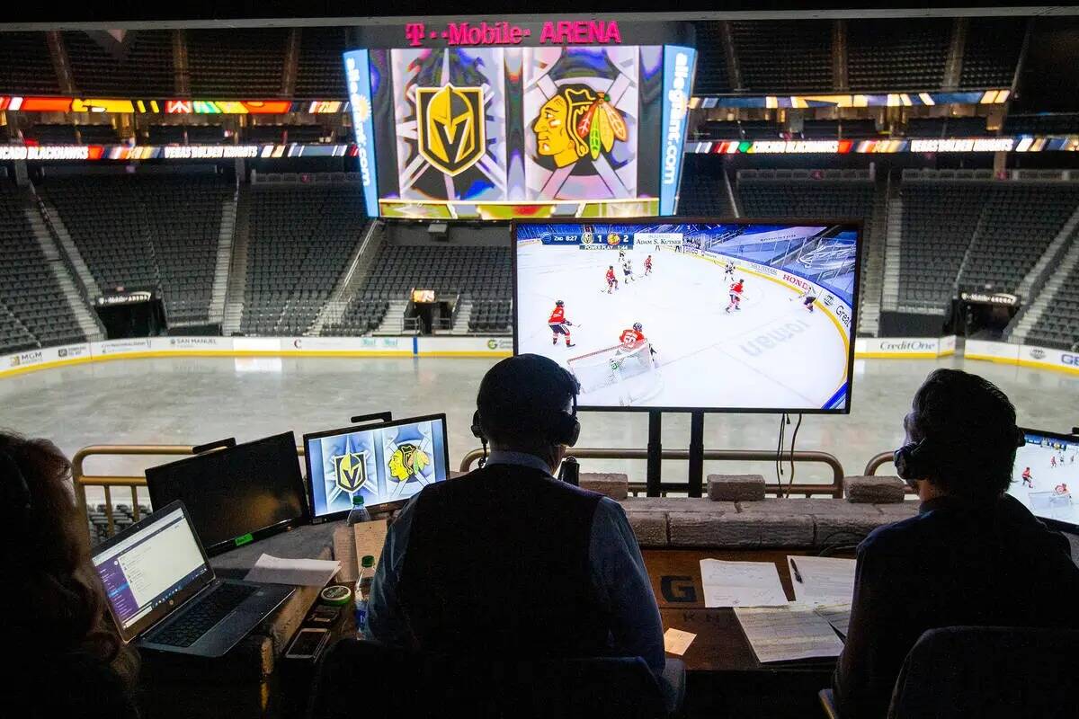 En lugar de retransmitir el partido en Edmonton donde los Vegas Golden Knights jugaron contra l ...