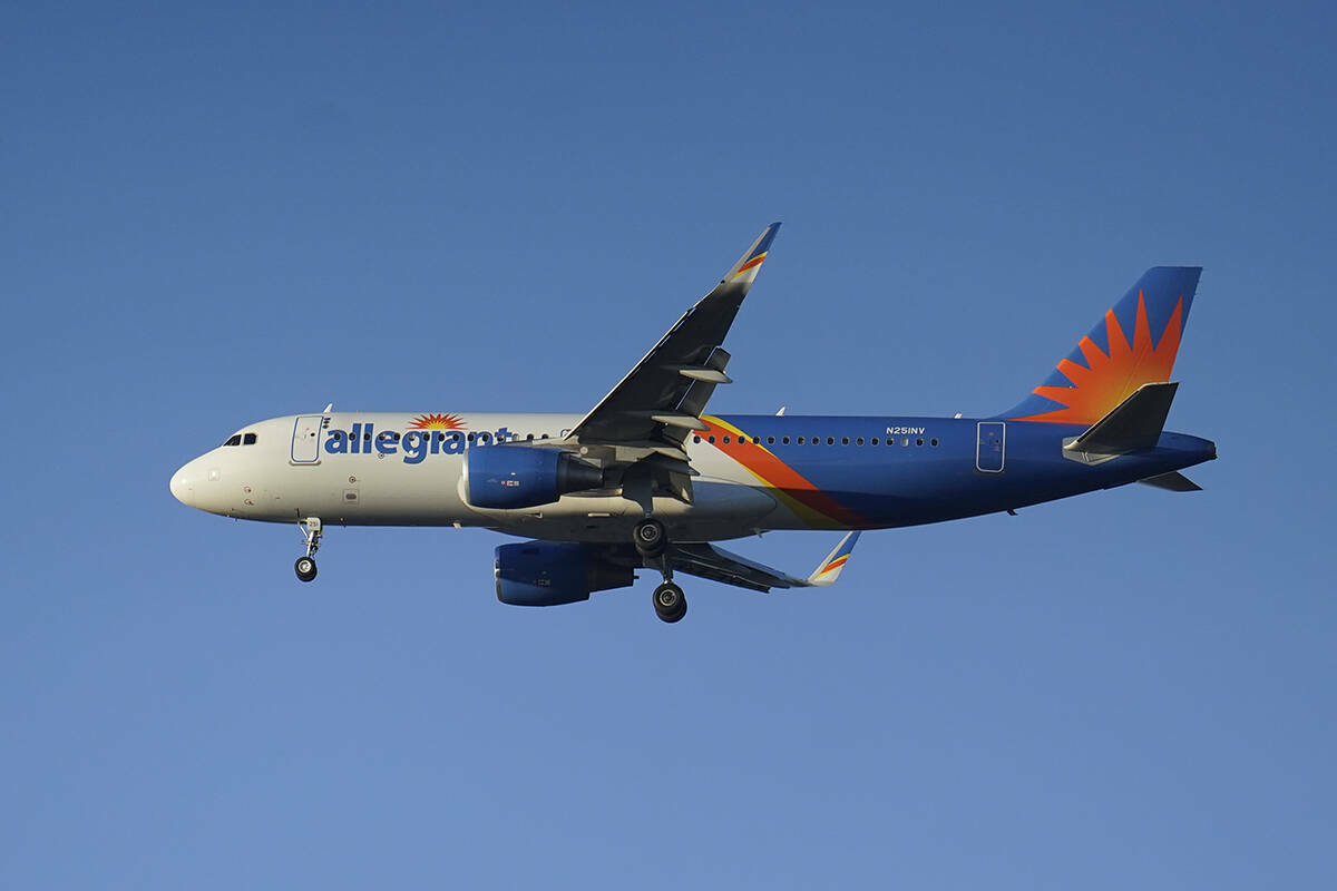 Allegiant Airlines aconseja a sus pasajeros que lleguen al aeropuerto al menos tres horas antes ...