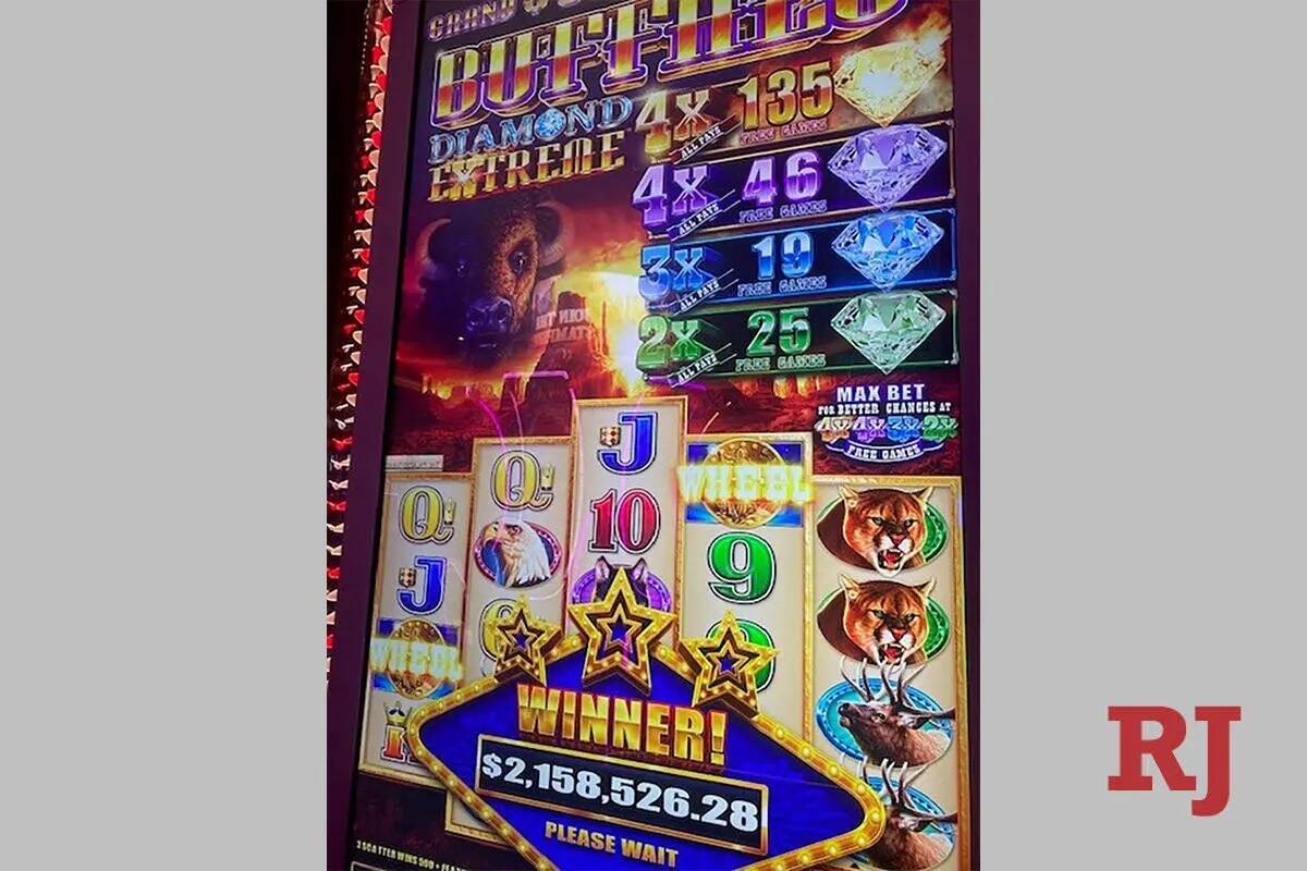 El premio de más de 2.1 millones de dólares en una partida de Buffalo Diamond Extreme en The ...