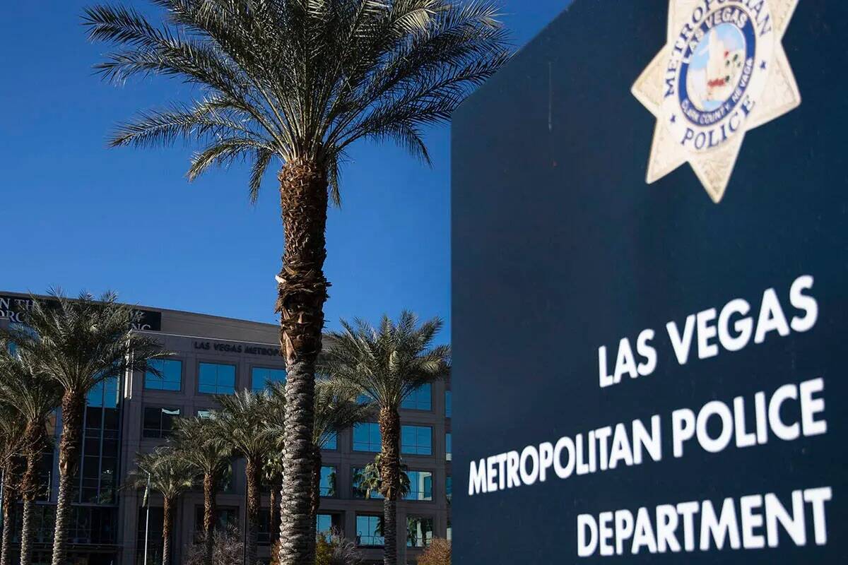 Departamento de Policía Metropolitana (Bizuayehu Tesfaye/Las Vegas Review-Journal) @bizutesfaye