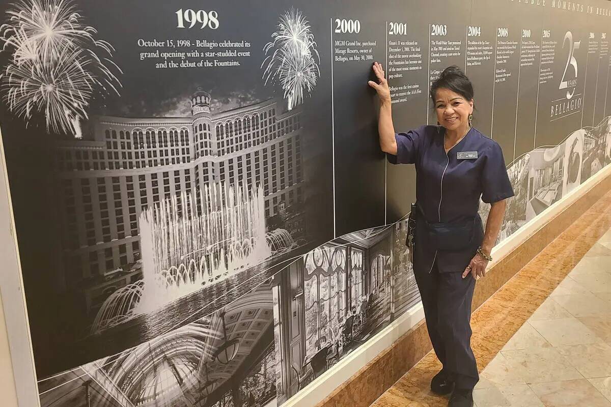 Los empleados del Bellagio celebran 25 años en el Strip de Las Vegas