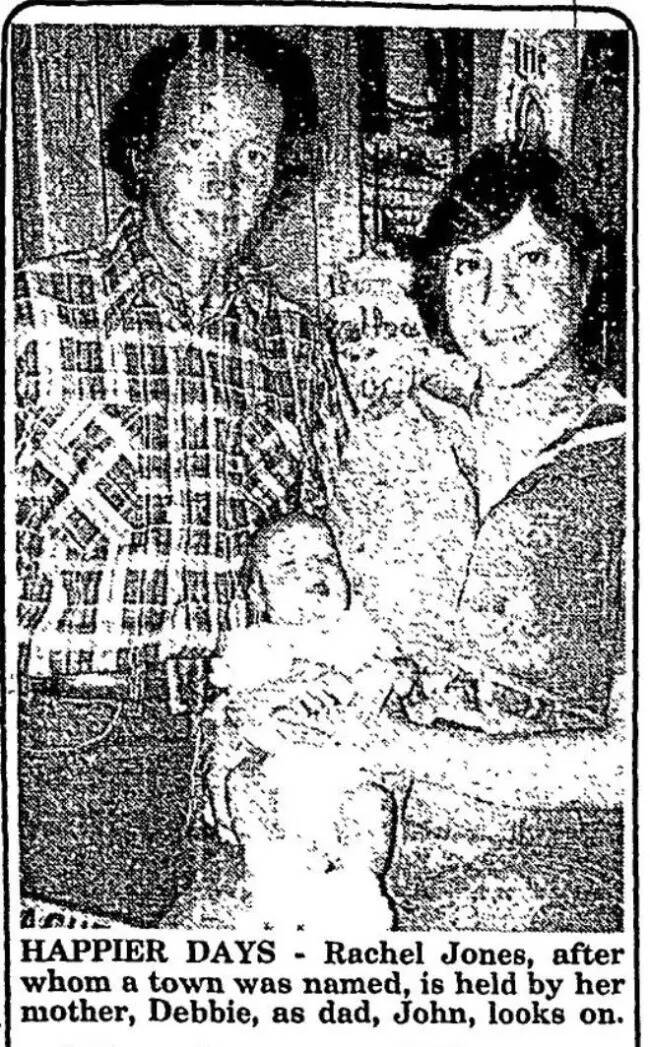 Rachel Jones y su madre y su padre, publicado en Las Vegas Review-Journal el 1 de junio de 1980 ...