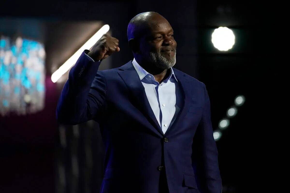 Emmitt Smith anuncia al wide receiver Jalen Tolbert como la selección de los Dallas Cowboys du ...