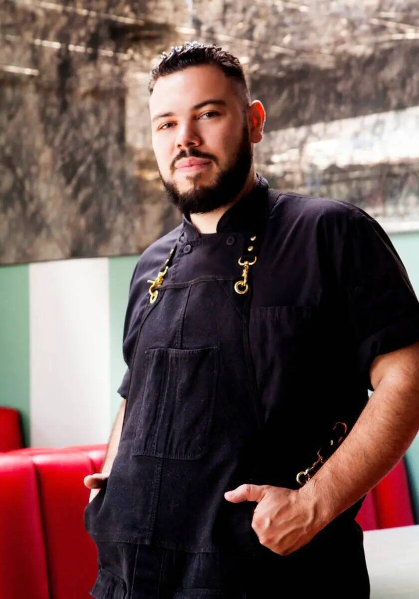 El chef Lanny Marquez, de Roadside Taco, abrirá en el salón de comidas Promenade de Fontaineb ...