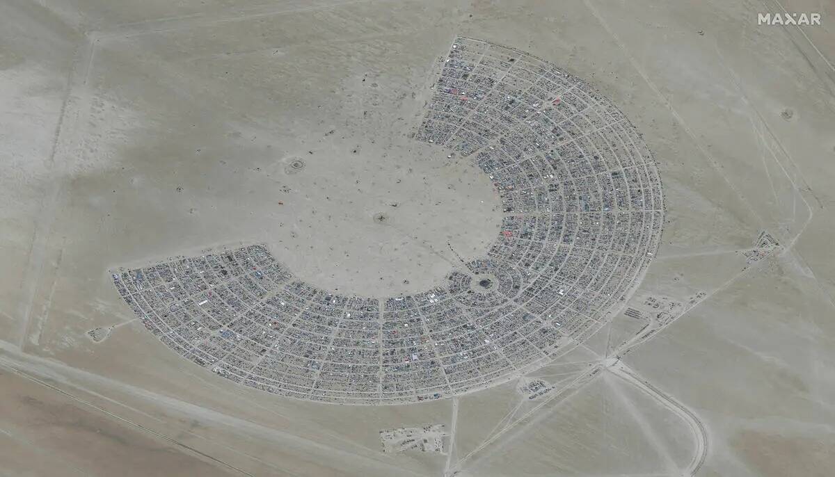 Vista general del festival Burning Man en Black Rock, Nev, el lunes 28 de agosto de 2023. (©20 ...