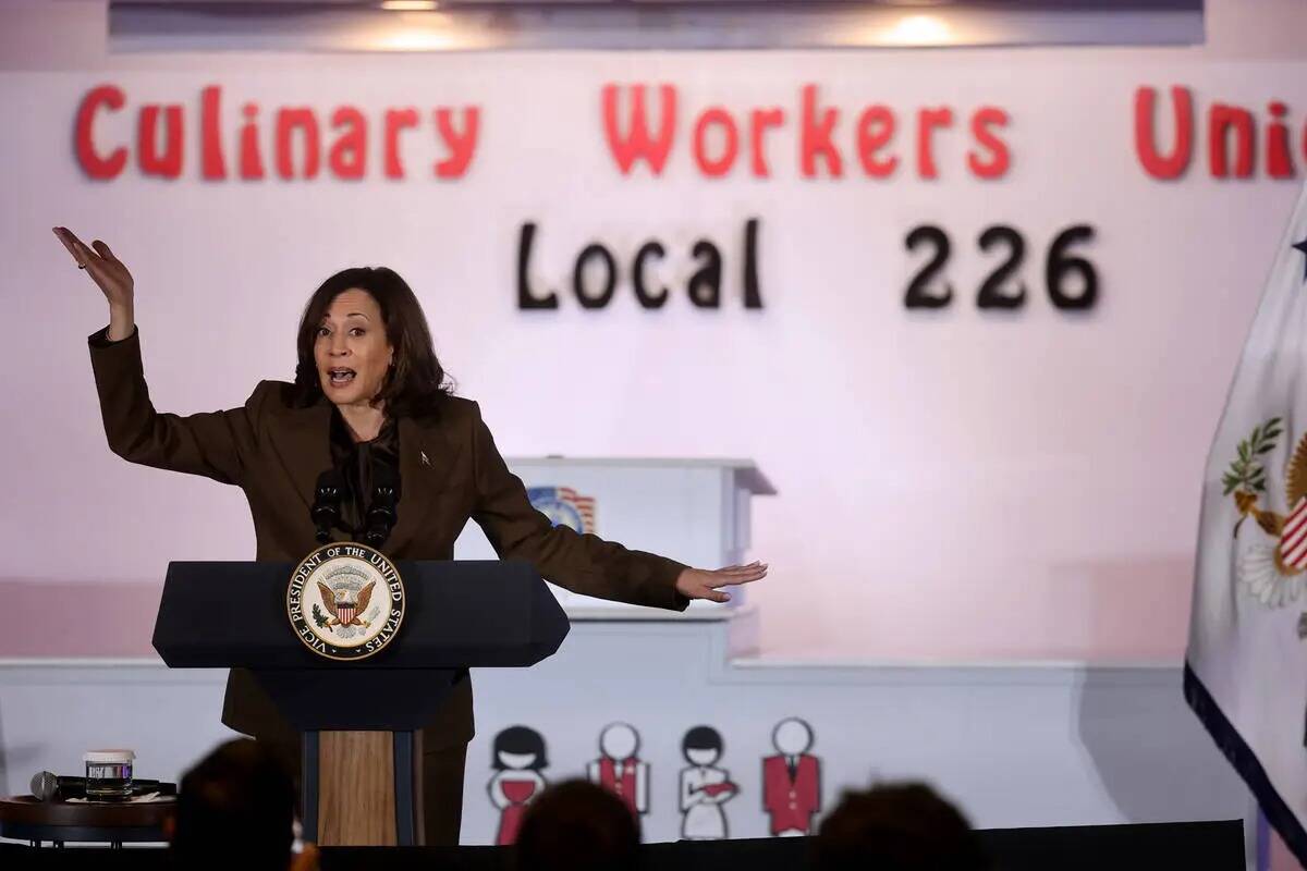 La vicepresidenta Kamala Harris se dirige a los miembros e invitados del Sindicato de la Culina ...